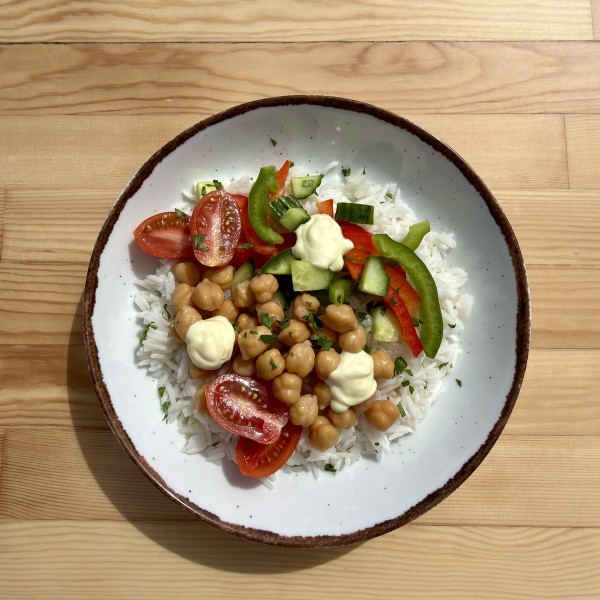 Vegan Bowl με Ρεβύθια και Ταχίνι