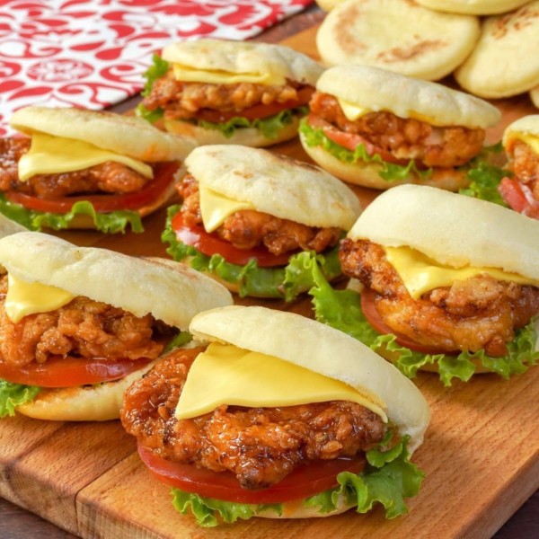 Mini Crispy Chicken Burger